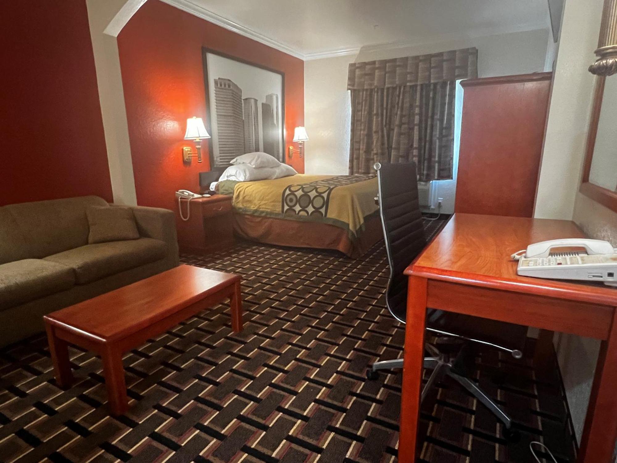 Super 8 By Wyndham Brookshire Tx Hotel Kültér fotó