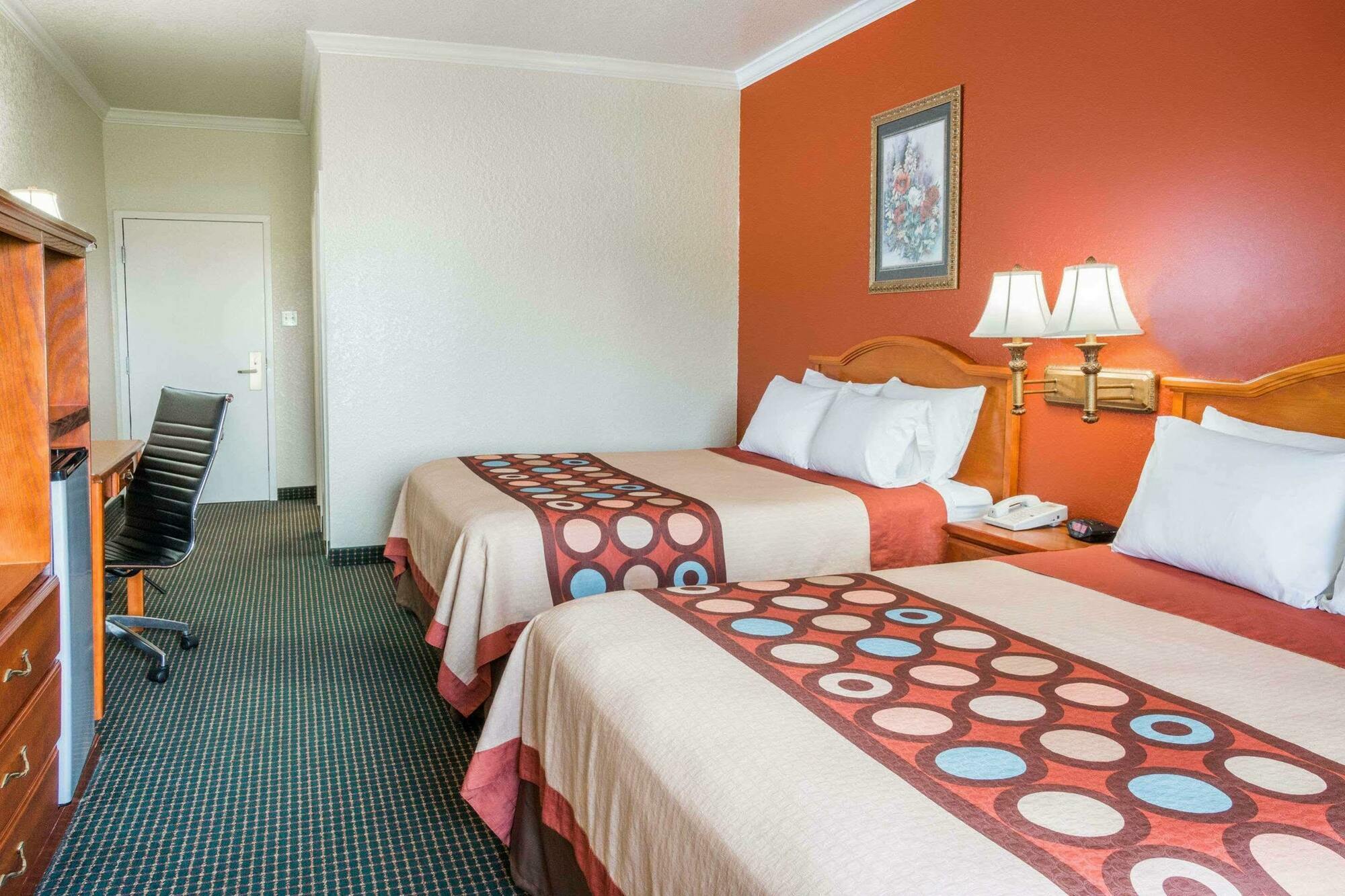 Super 8 By Wyndham Brookshire Tx Hotel Kültér fotó